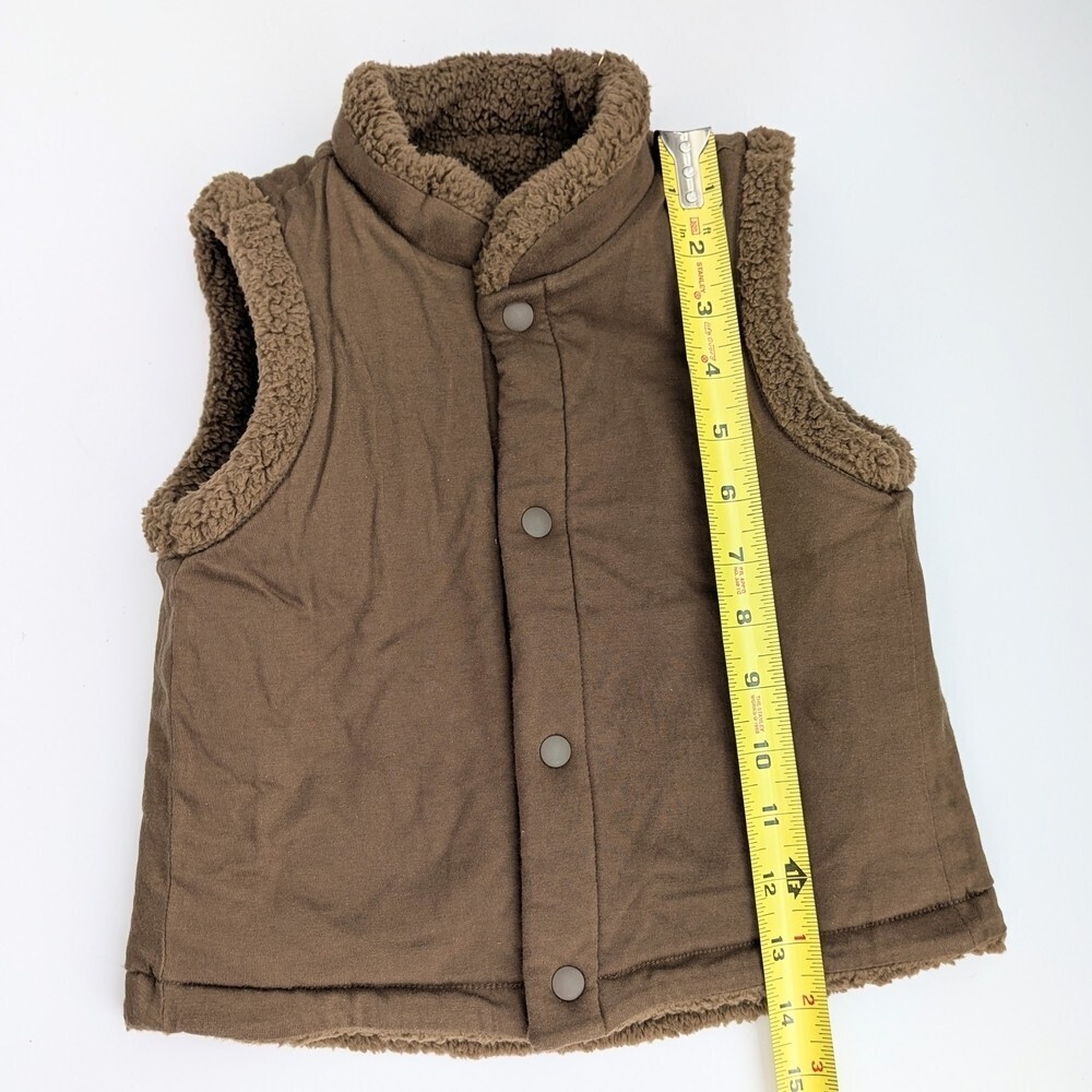 NWT Uniqlo Kids (Size 3) Brown Reversible Indoor/Outdoor Snap-Close Fleece Vest - Picture 12 of 13